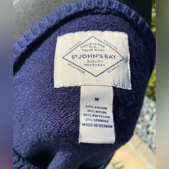 🎄 St John’s Bay Blue Snowflake sweater - Picture 5 of 5